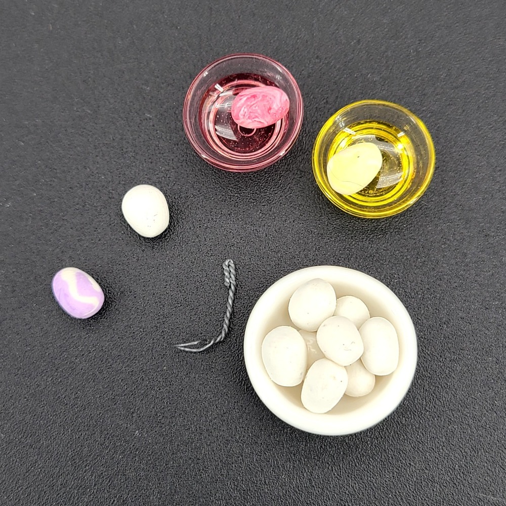 Dollhouse Miniatures 1:12 lot of Easter Egg Dying Kit - 8 pieces